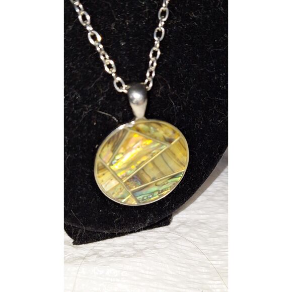 A Mosaic Abalone Shell Women's Necklace Pendant Sea Opal Mermaid Unique - Picture 2 of 9